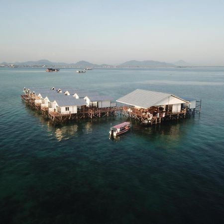 Shun Shun Water Bungalows Hotell Semporna Eksteriør bilde