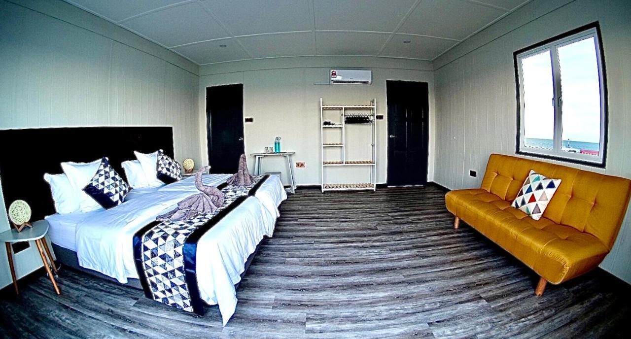 Shun Shun Water Bungalows Hotell Semporna Eksteriør bilde